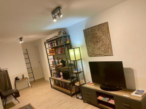 Apartamento y habitación doble independiente a 10 minutos de centro de Granada